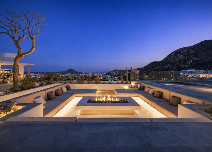 Premier Twin With Exclusive Rooftop Cabo San Lucas