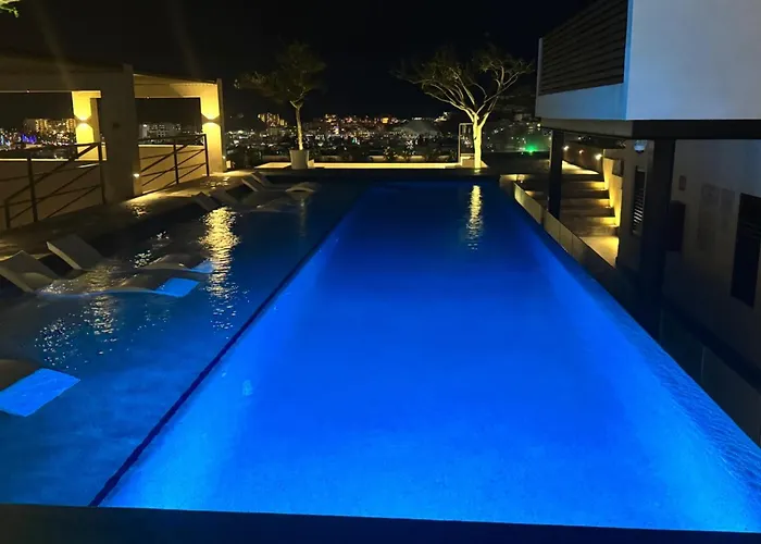 Premier Twin With Exclusive Rooftop * Cabo San Lucas
